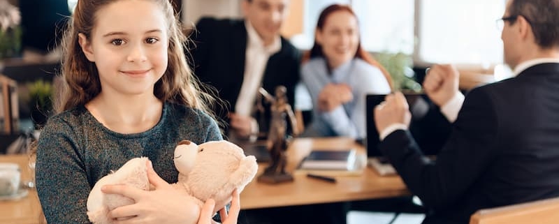 Il est possible de protéger les enfants mineurs d’un possible accident de la vie touchant leurs parents. - Notaire Ville-d'Avray 92410 - Office Notarial Maître Delphine MARIE-SUTTER