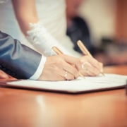 Quel contrat de mariage choisir ? - Notaire Ville-d'Avray 92410 - Office Notarial Maître Delphine MARIE-SUTTER